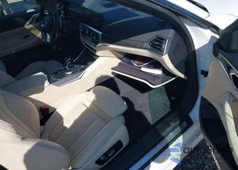 2022 BMW 430I xDrive z USA, uszkodzony, nr VIN WBA73AP07NCH76746